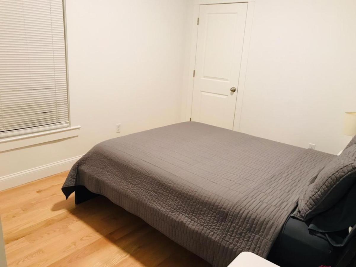 בוסטון Renovated, 10 Min From The City מראה חיצוני תמונה