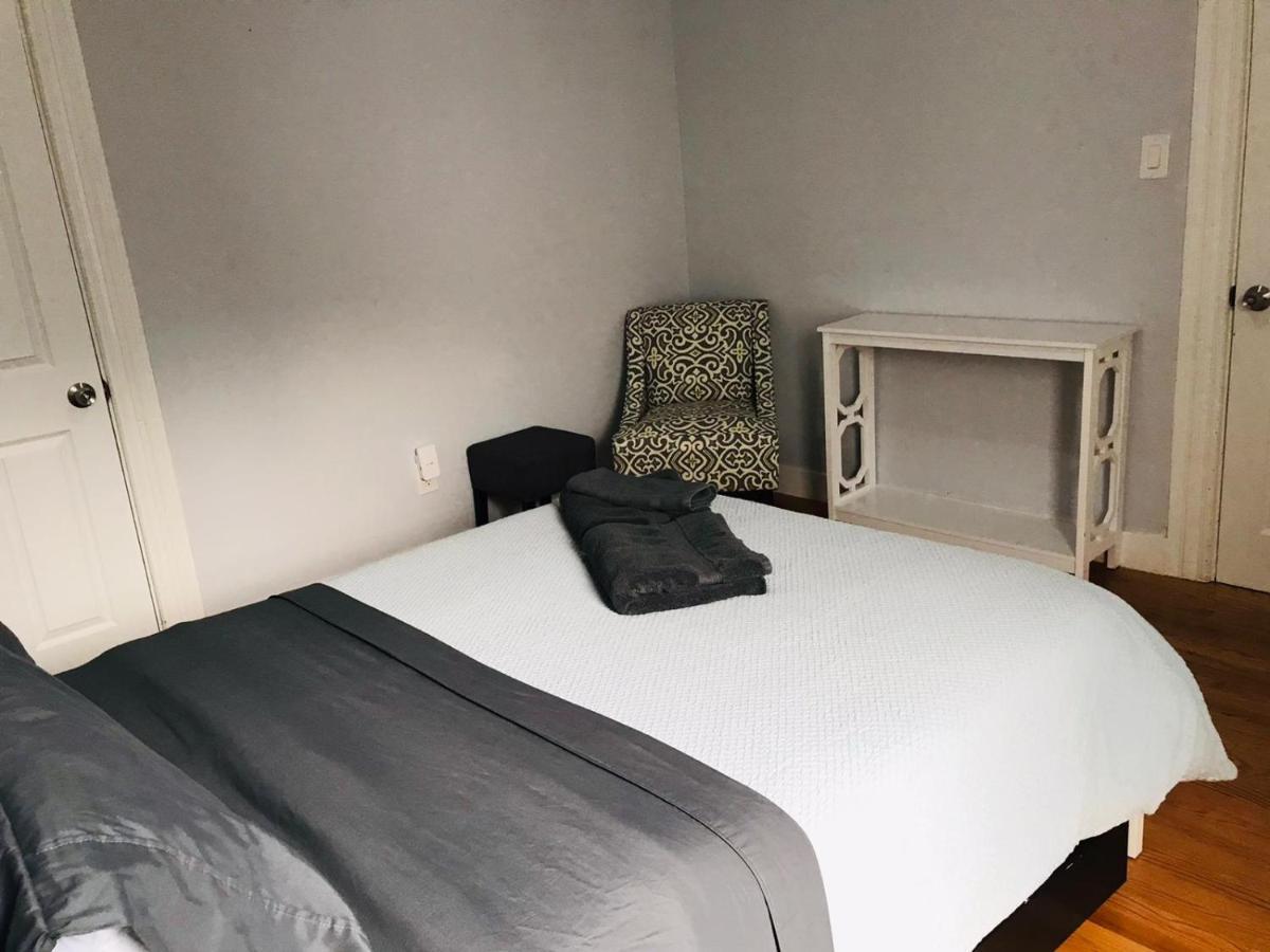 בוסטון Renovated, 10 Min From The City מראה חיצוני תמונה