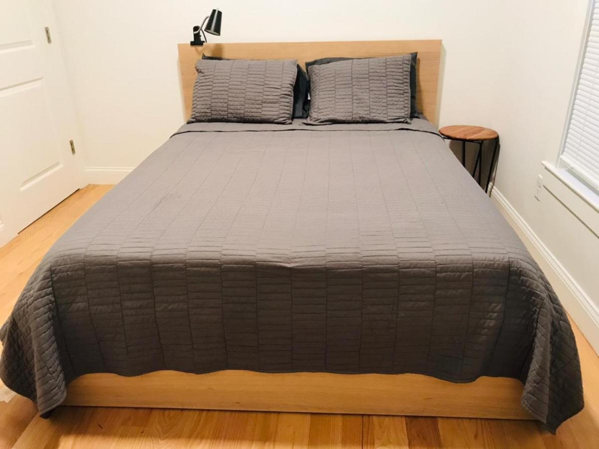 בוסטון Renovated, 10 Min From The City מראה חיצוני תמונה